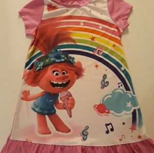Trolls nightgown 4t